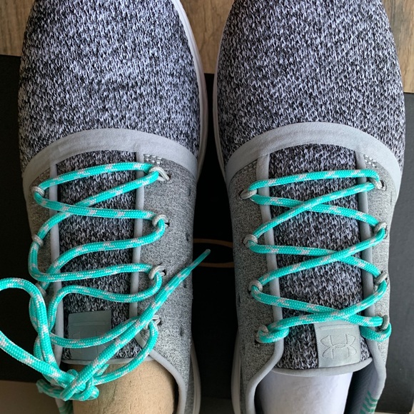 Under armour sneakers - Picture 5 of 6